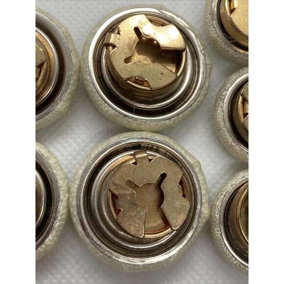 Vintage Lot of 7 Cross Stitch Heart & Thread‎ Spool Button Covers 80s 90s Style - Picture 12 of 14